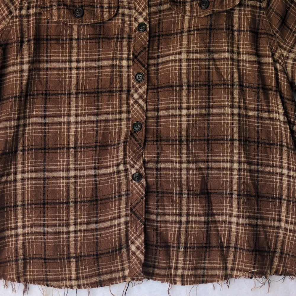 Wild Fable‎ Women's Brown Plaid Raw Hem Grunge Oversized Button Shirt Size XS - Picture 6 of 9